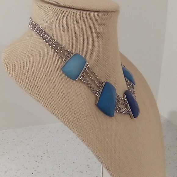 Chunky Funky Faux Gem Statement Choker - Picture 3 of 11